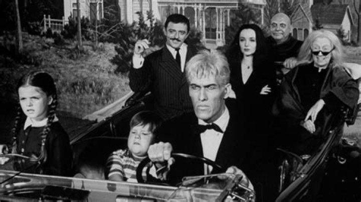 Are any of the cast from The Addams Family still alive?