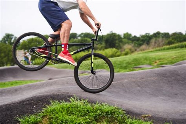 Are BMX bikes good for pump tracks?