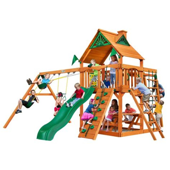 Are gorilla playsets Cedar?