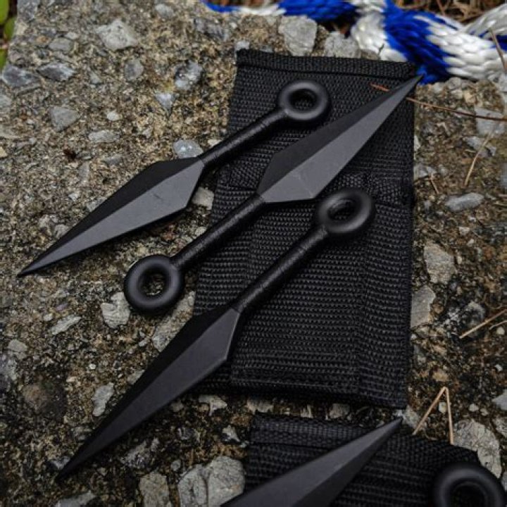 Are Kunai knives real?