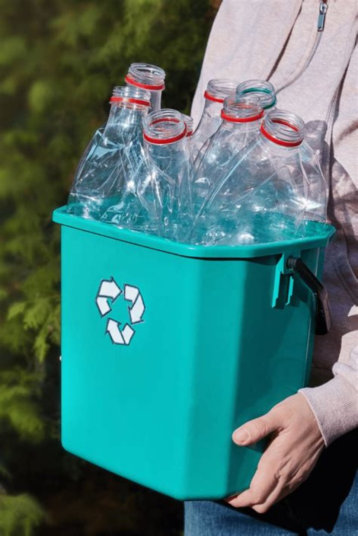 Are Niagara water bottles recyclable?