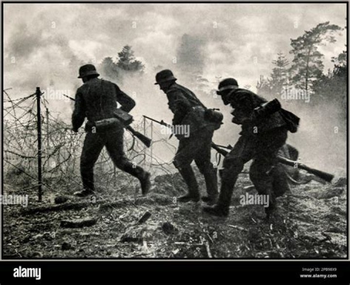 Are old ww2 photos worth money?