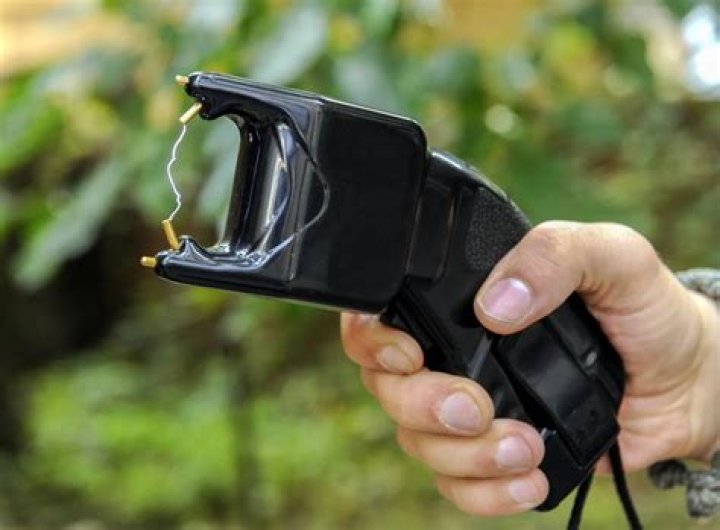 Are Tasers and stun guns illegal?
