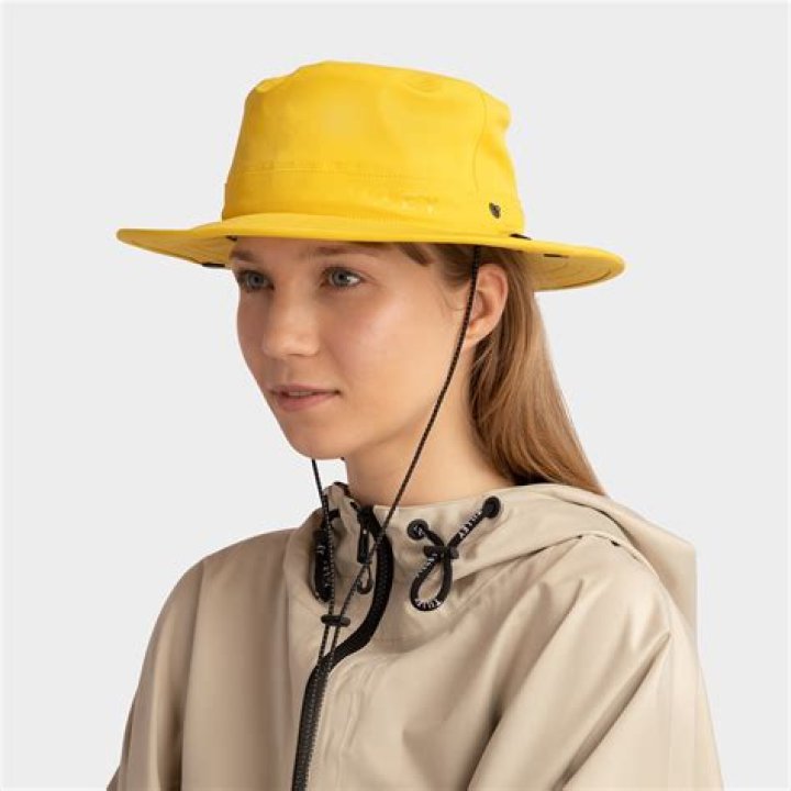 Are Tilley hemp hats waterproof?