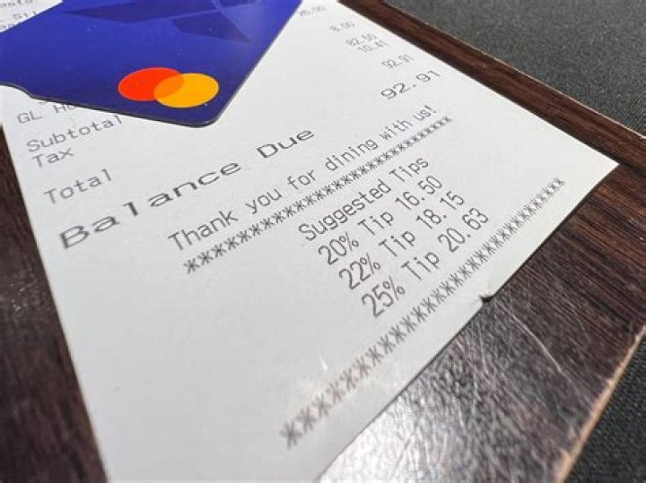 Are you supposed to tip in Argentina?