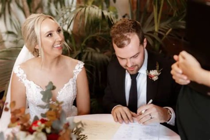 Can a friendship ruin a marriage?