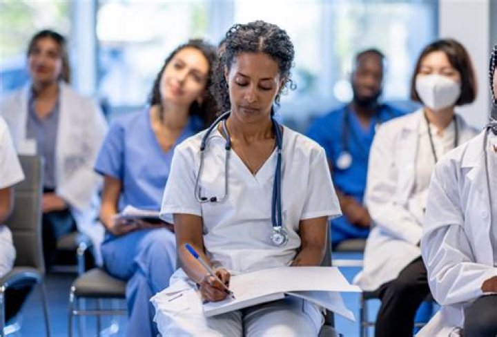 Can a US nurse practice in Canada?