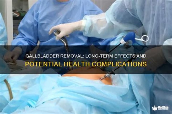 Can gallbladder removal cause problems later in life?