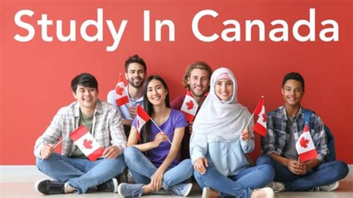 Can high school international students work in Canada?