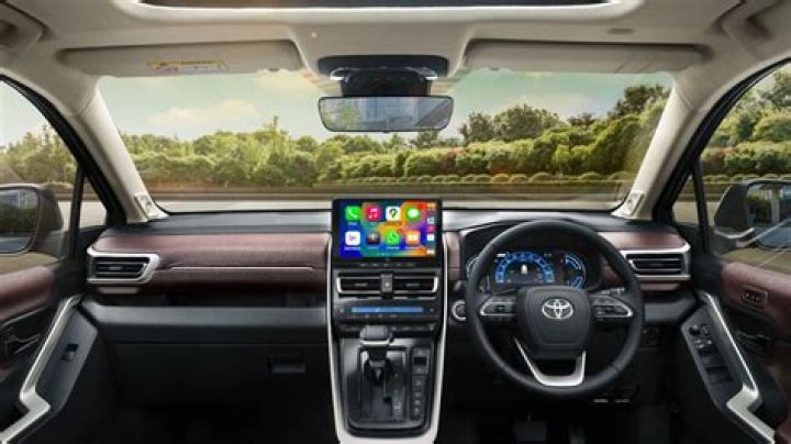 Can I play Pandora in my car without WIFI?