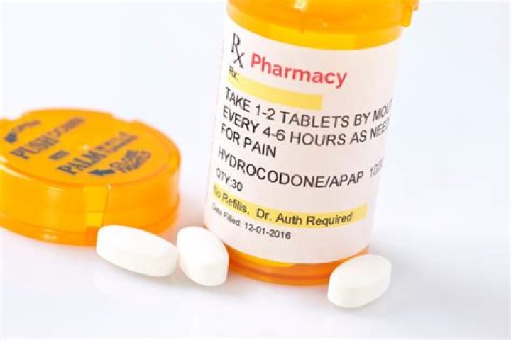 Can I take hydrocodone 10 325 ibuprofen?