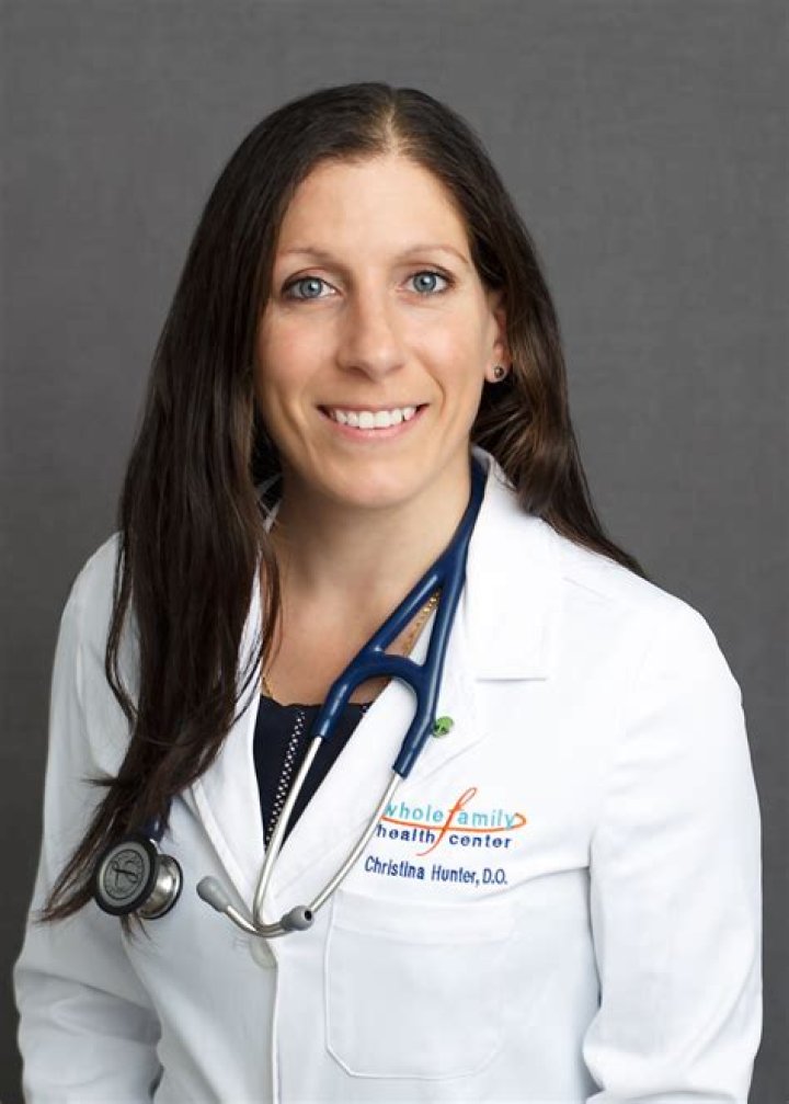 Can MD research without PhD?