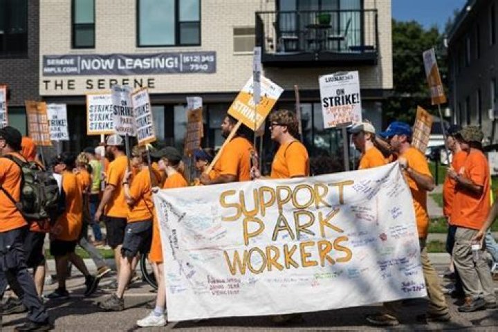 Can salary workers unionize?