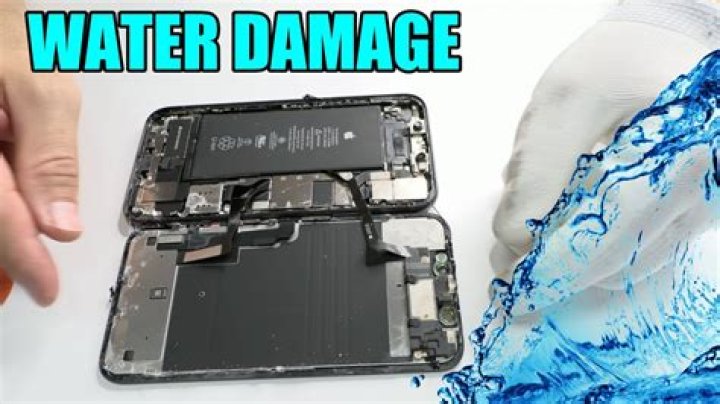Can water damaged iPhone be repaired?