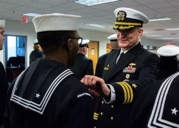 Can we do navy after 10th?