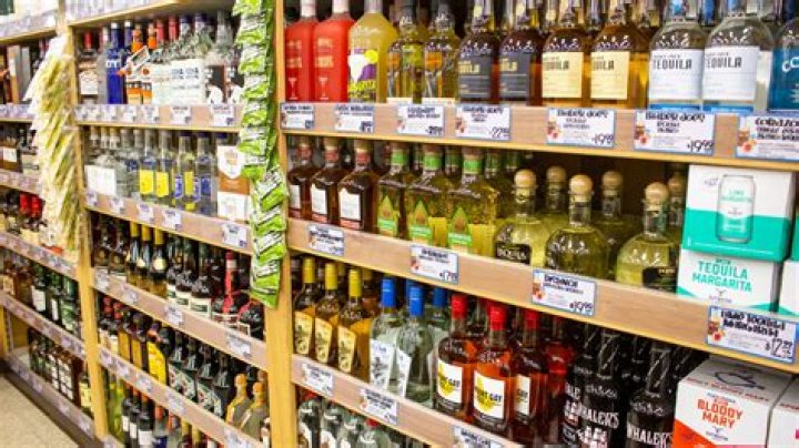 Can you buy alcohol on July 4 in CT?