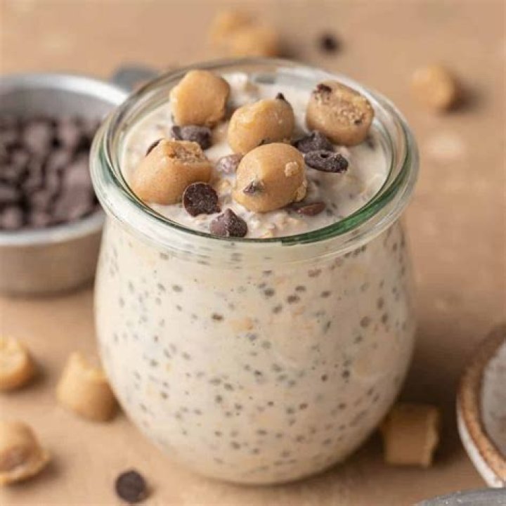 Can you chill butter cookie dough overnight?