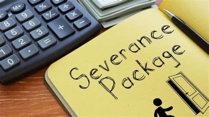 Can you collect EI after a severance package?