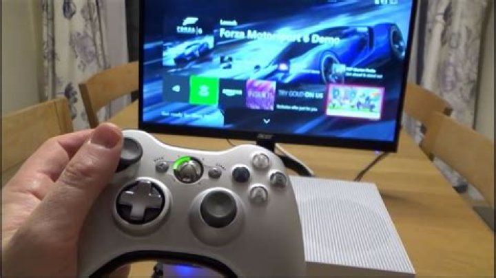 Can you connect a PS3 controller to a Xbox 360?