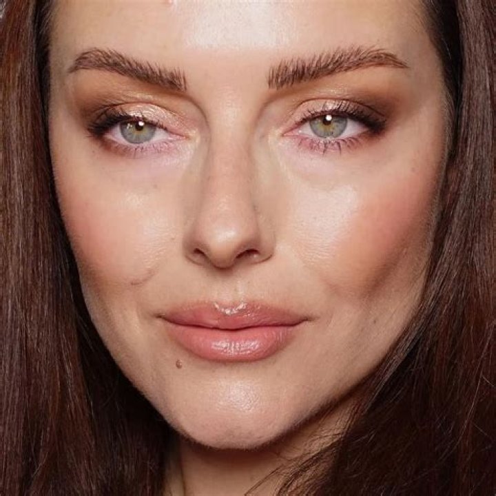 Can you do eye makeup without eyeliner?