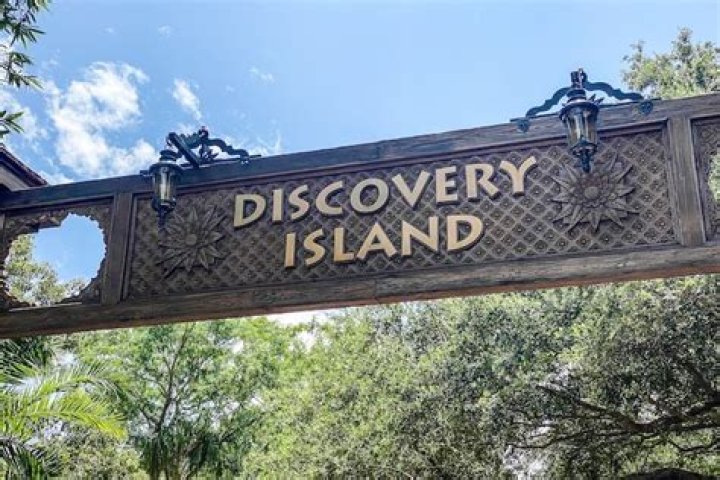 Can you explore Discovery Island?