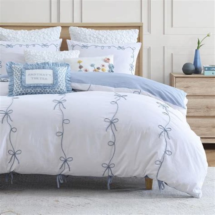 Can you get King single Doona?