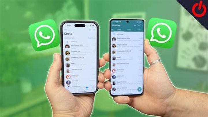Can you have 2 profile pics on WhatsApp?