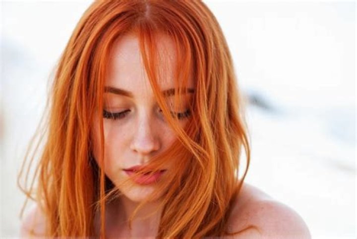 Can you have ginger hair and blue eyes?