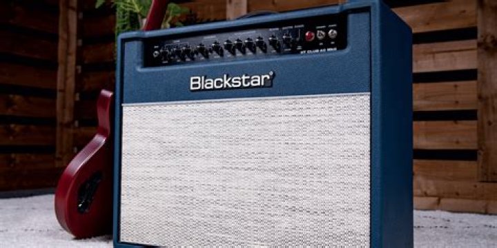 Can you play mp3 through guitar amp?
