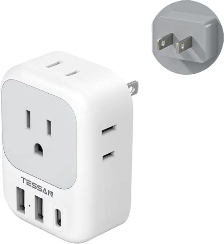 Can you plug a powerline adapter into another powerline adapter?