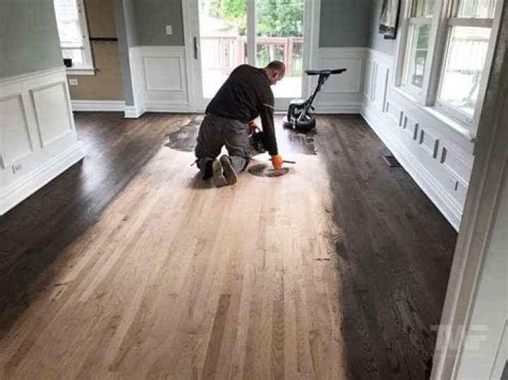Can you stain hardwood floors black?