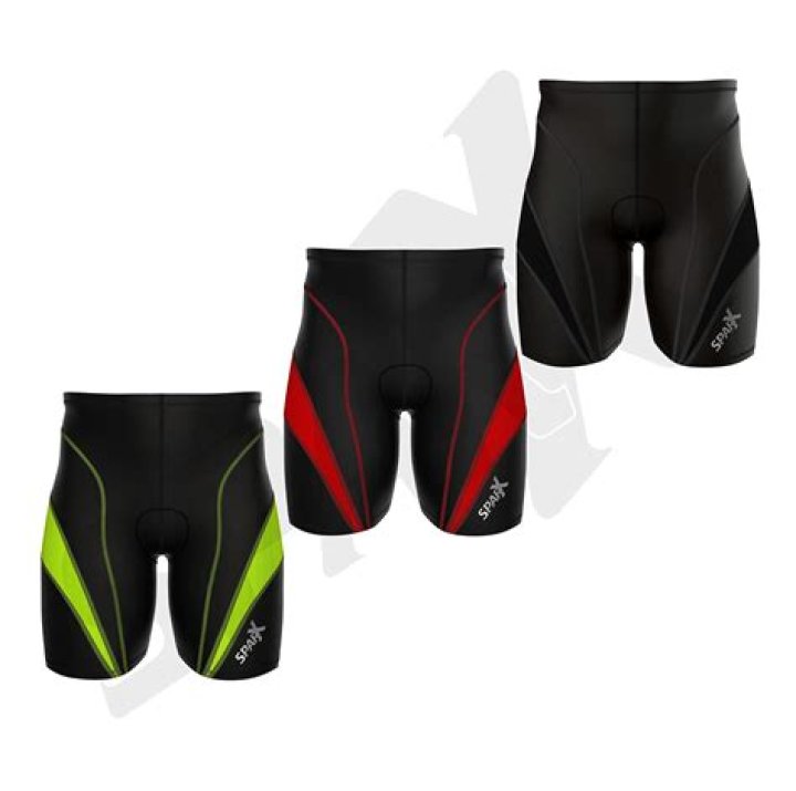 Can you swim in triathlon shorts?