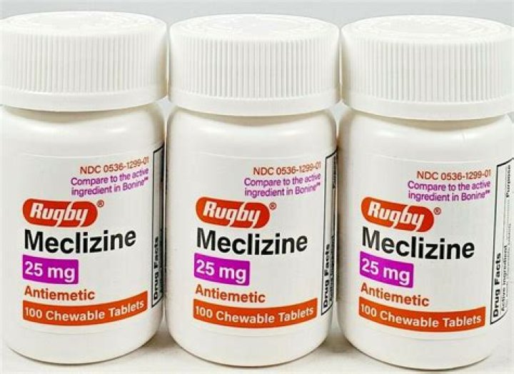 Can you take meclizine and Ambien together?