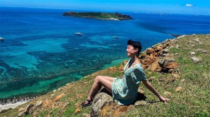 Can you travel being a photographer?