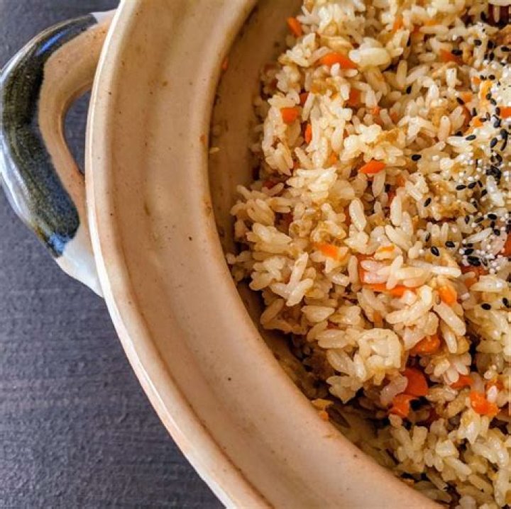 Can you use donabe to cook rice?
