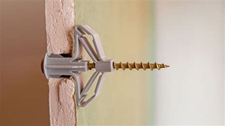Can you use hollow wall anchors on drywall?