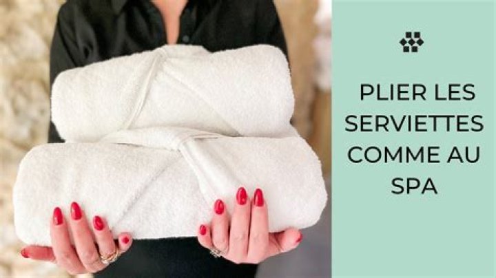 Comment plier les serviettes en nenuphar?