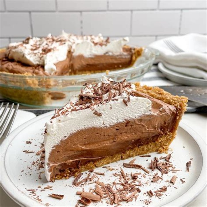 Did hostess have a chocolate pie?