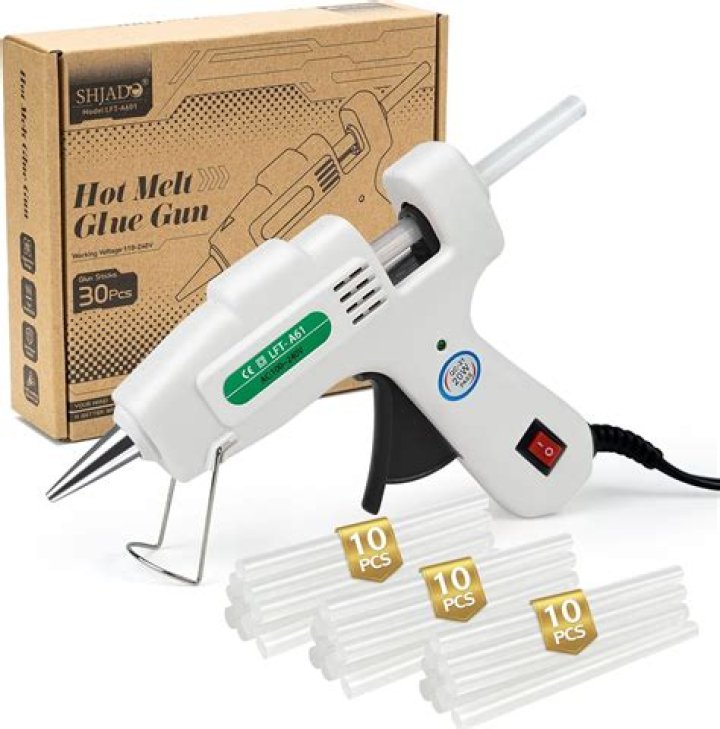 Do all glue sticks fit all glue guns?