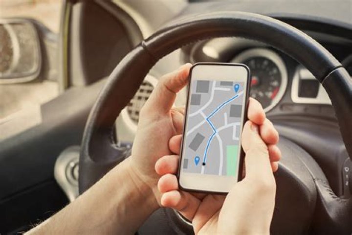 Do Avis rental cars have GPS?