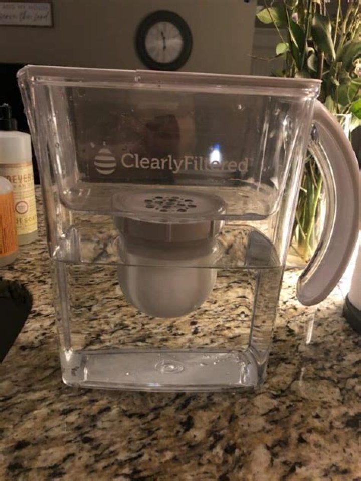 Does clearly filtered filter out fluoride?