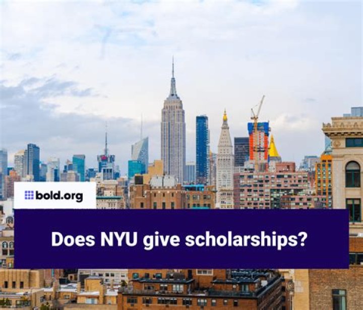 Does Curtin university give scholarship?