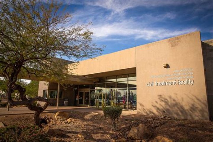 Does Delta Utah have a hospital?
