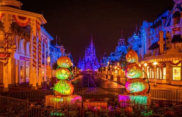 Does Disney World change rides for Halloween?