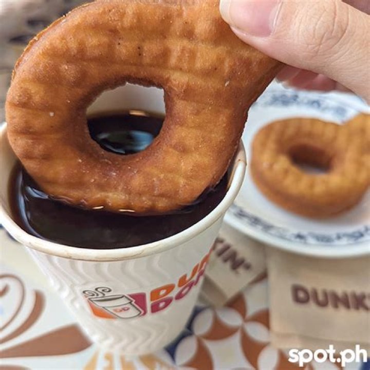 Does Dunkin Donuts make donuts all day?
