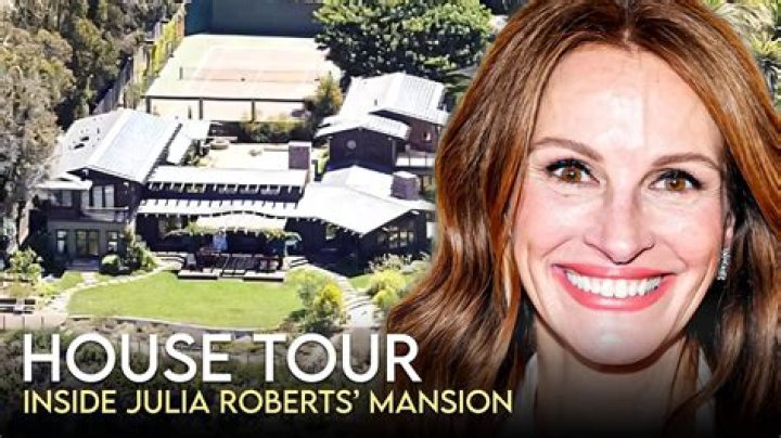 Does Julia Roberts still have a ranch in Taos?