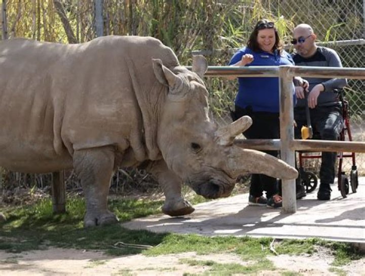 Does Liverpool have a zoo?
