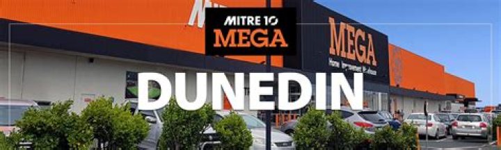 Does Mitre 10 have gas bottles?