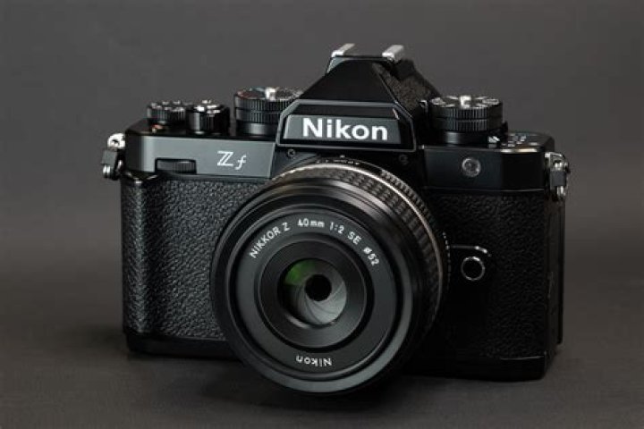 Does Photoshop support Nikon raw files?