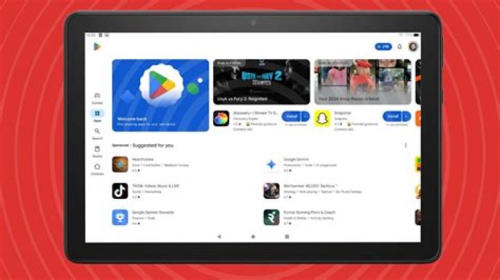 Does Play store automatically update apps?